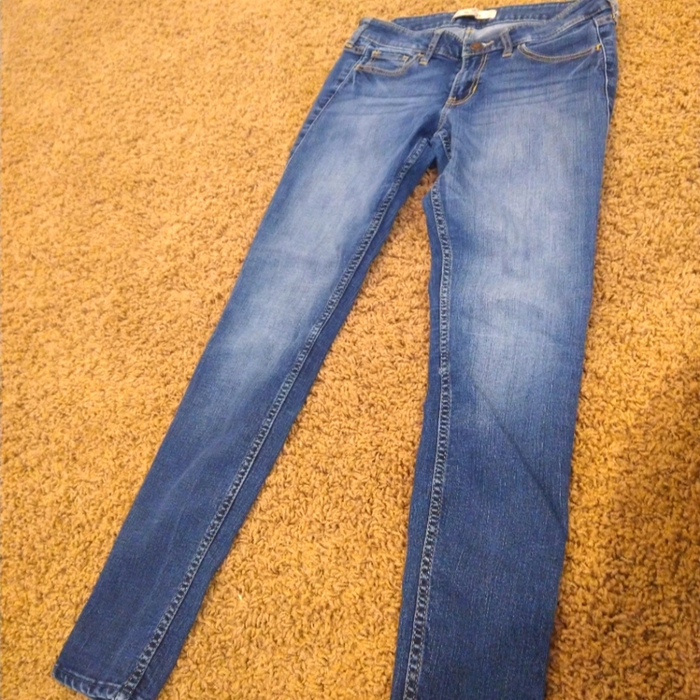 Hollister jeans